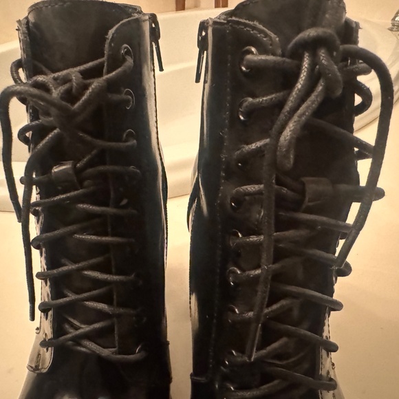 Jeffrey Campbell boots - Picture 4 of 5